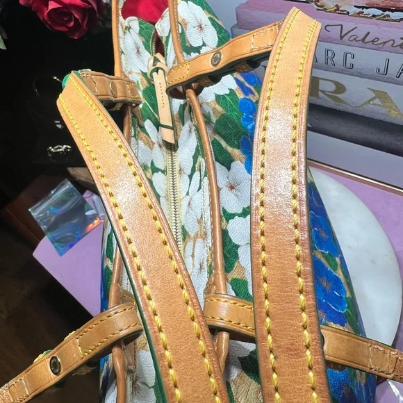 Dooney & Bourke Floral Double Handles Large Tote Shoulder Bag EUC - Picture 9 of 13